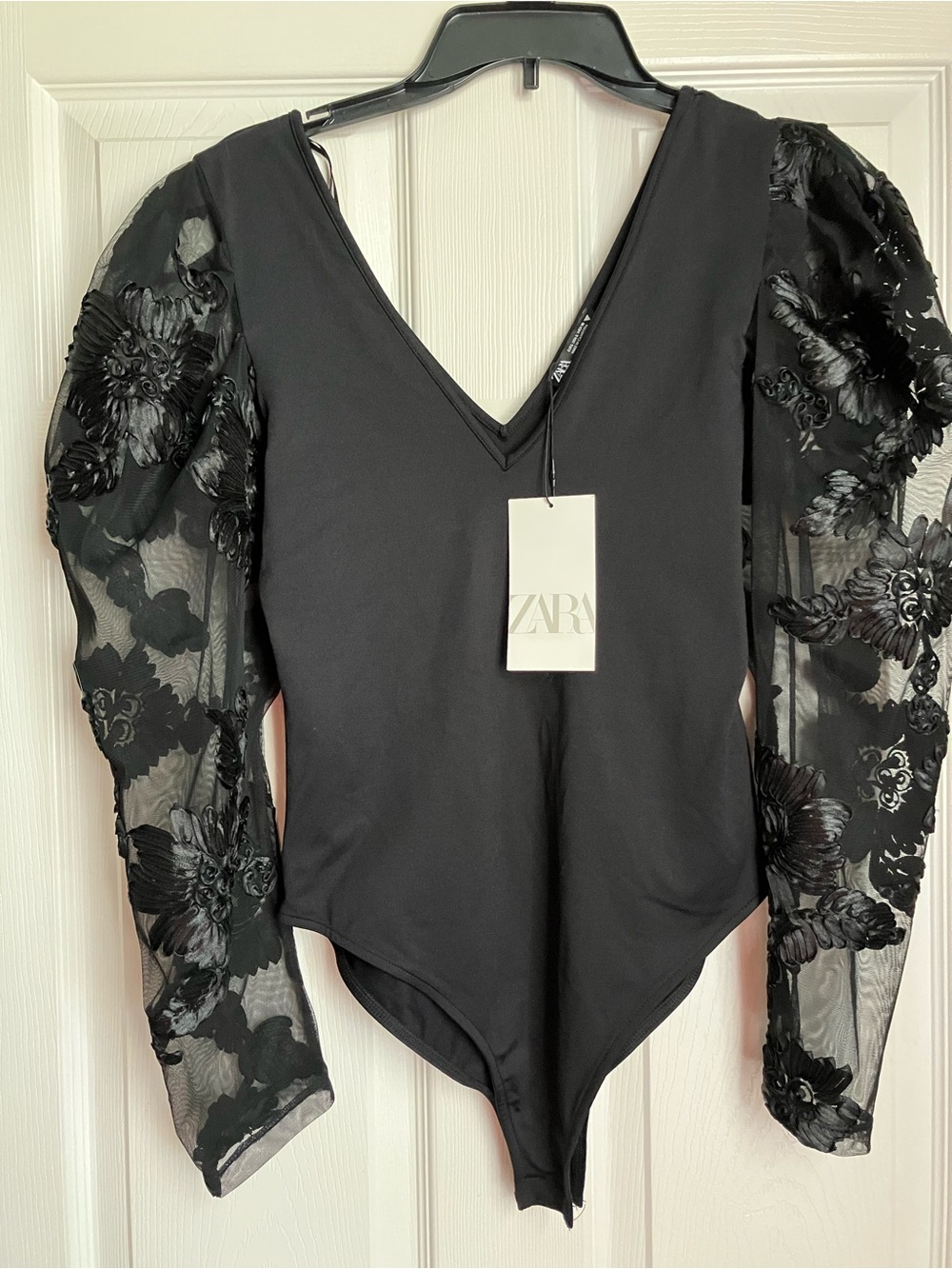 Zara Black V-Neck Bodysuit with Floral Sheer Puff Sleeves